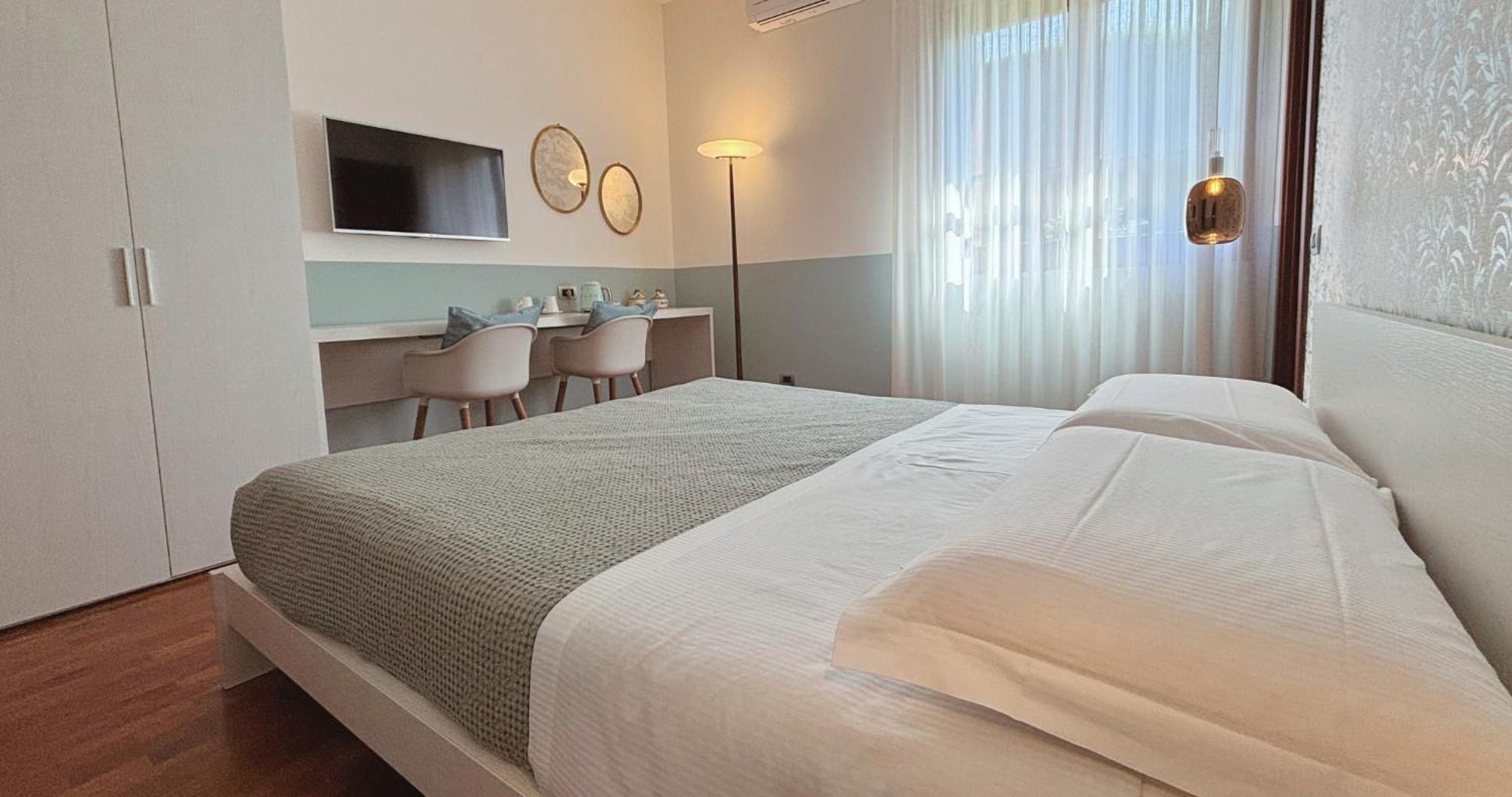 Villa Guardia Casa Ceruti B&B 외부 사진